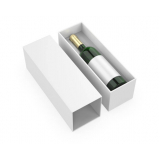 Caixa de Papelão para Vinho Personalizada